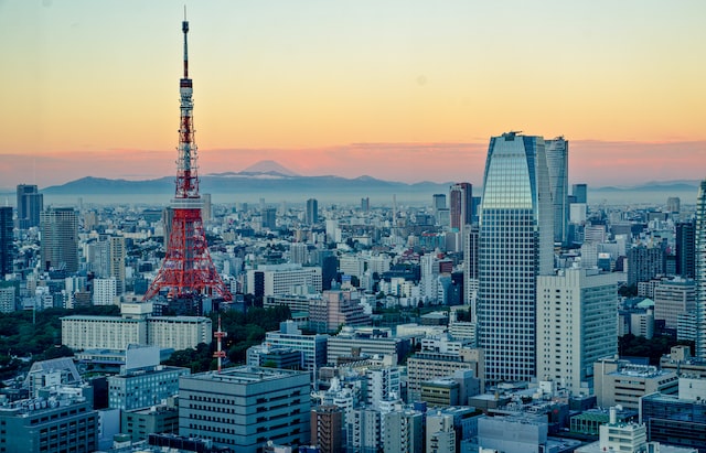 東京